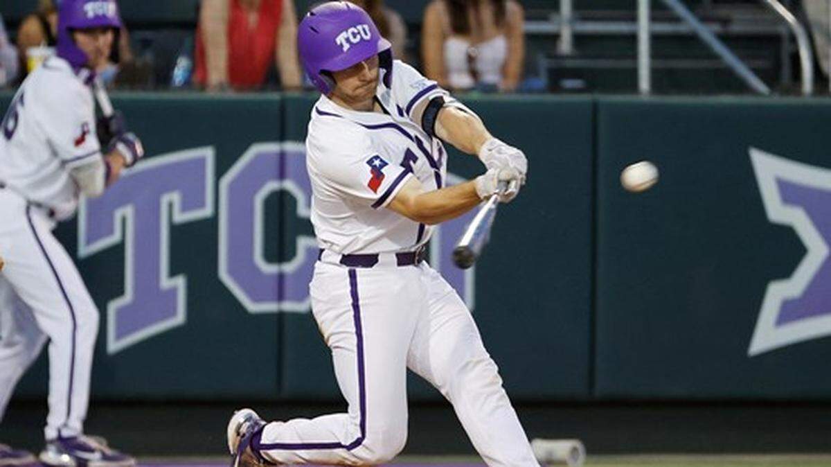 TCU senior catcher Zach Humphreys drove in five runs during the Frogs’ sweep of Baylor over the weekend.