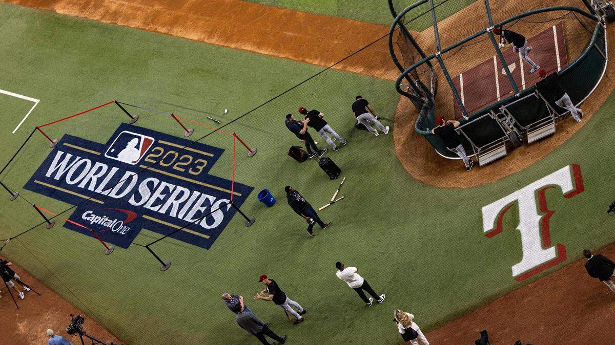 The Arizona Diomandbacks workout Thursday at Globe Life Field, one day before Game 1 of the World Series.