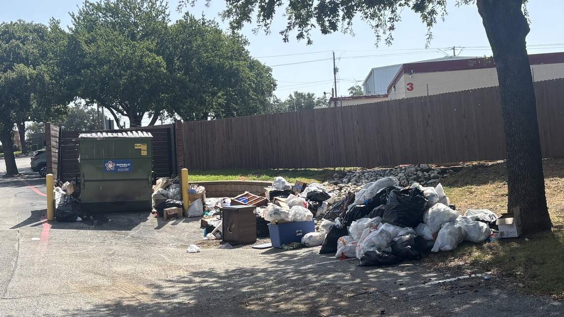 Trash piling up at your apartment? Here’s what Texas law says you can do