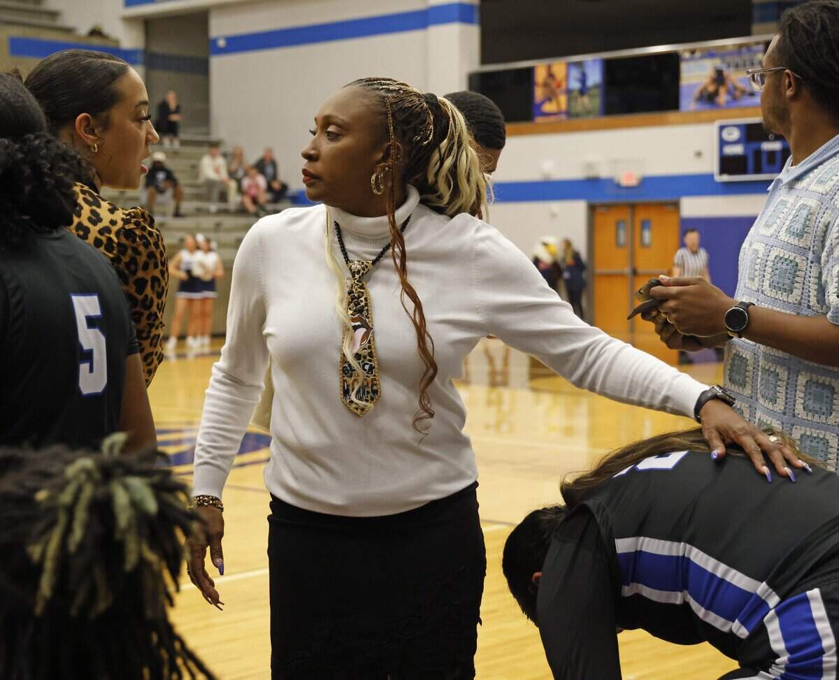 North Crowley head coach Lori Shead talks to the team during a time out against Allen in the second half of a UIL Class 6A Division I girls regional semifinals basketball playoff game at Grand Prairie High School in Grand Prairie, Texas, Tuesday Feb. 24, 2026.