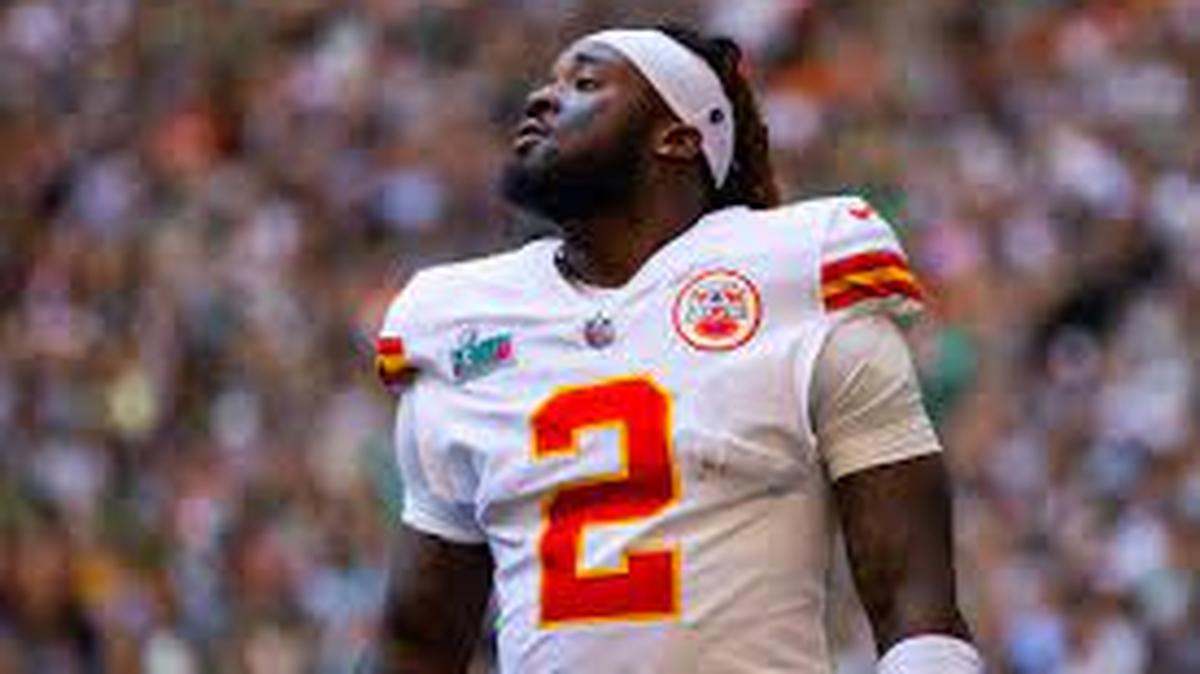 The Cowboys signed former Chiefs running back Ronald Jones to a one-year deal on Tuesday.