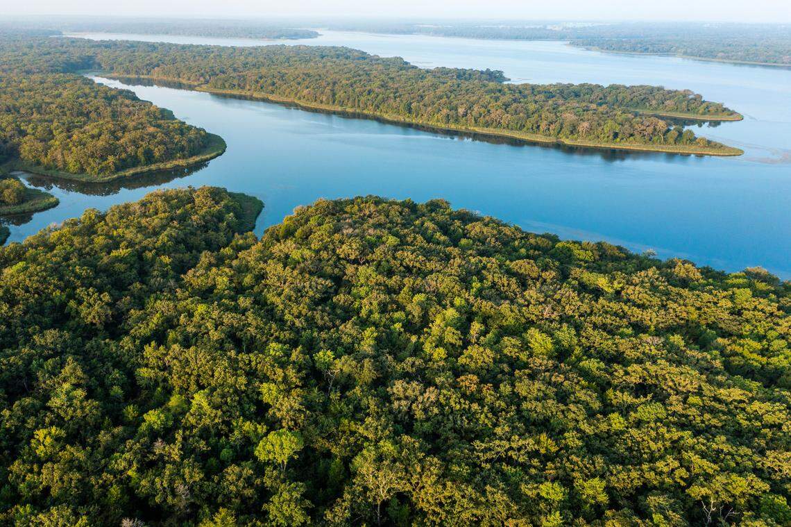 210831_Lake Fairfield. Photographed by Shannon Faulk.