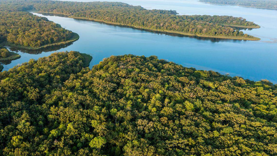 210831_Lake Fairfield. Photographed by Shannon Faulk.