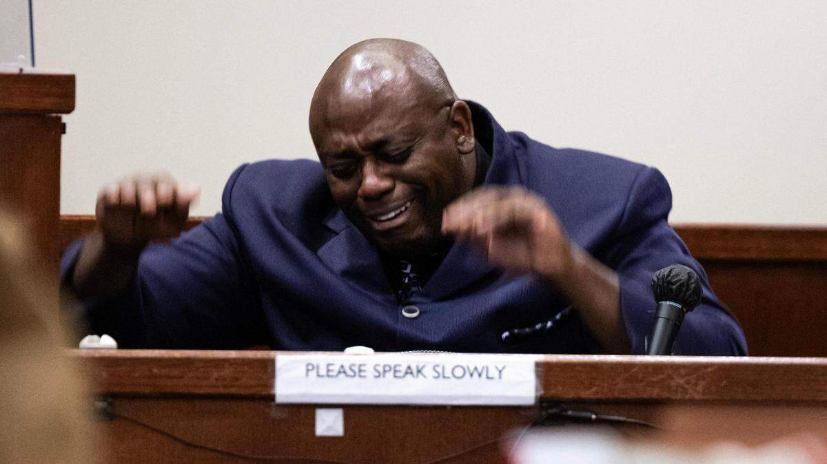 Rickey Edwards slams the witness stand in frustration while testifying before the jury as he represents himself at his capital murder trial in Criminal District Court No. 2 at the Tim Curry Criminal Justice Center in Fort Worth on Friday, Oct. 6, 2023. Edwards was found guilty Monday of shooting to death Portia Williams-Edwards and Kameion Kitchen on May 3, 2020, in Grand Prairie.
