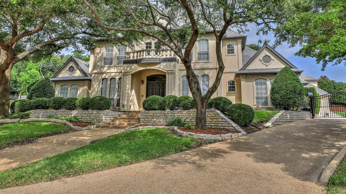 The home at 6024 Annandale Drive is open Sunday, June 30 from 2 to 4 p.m.