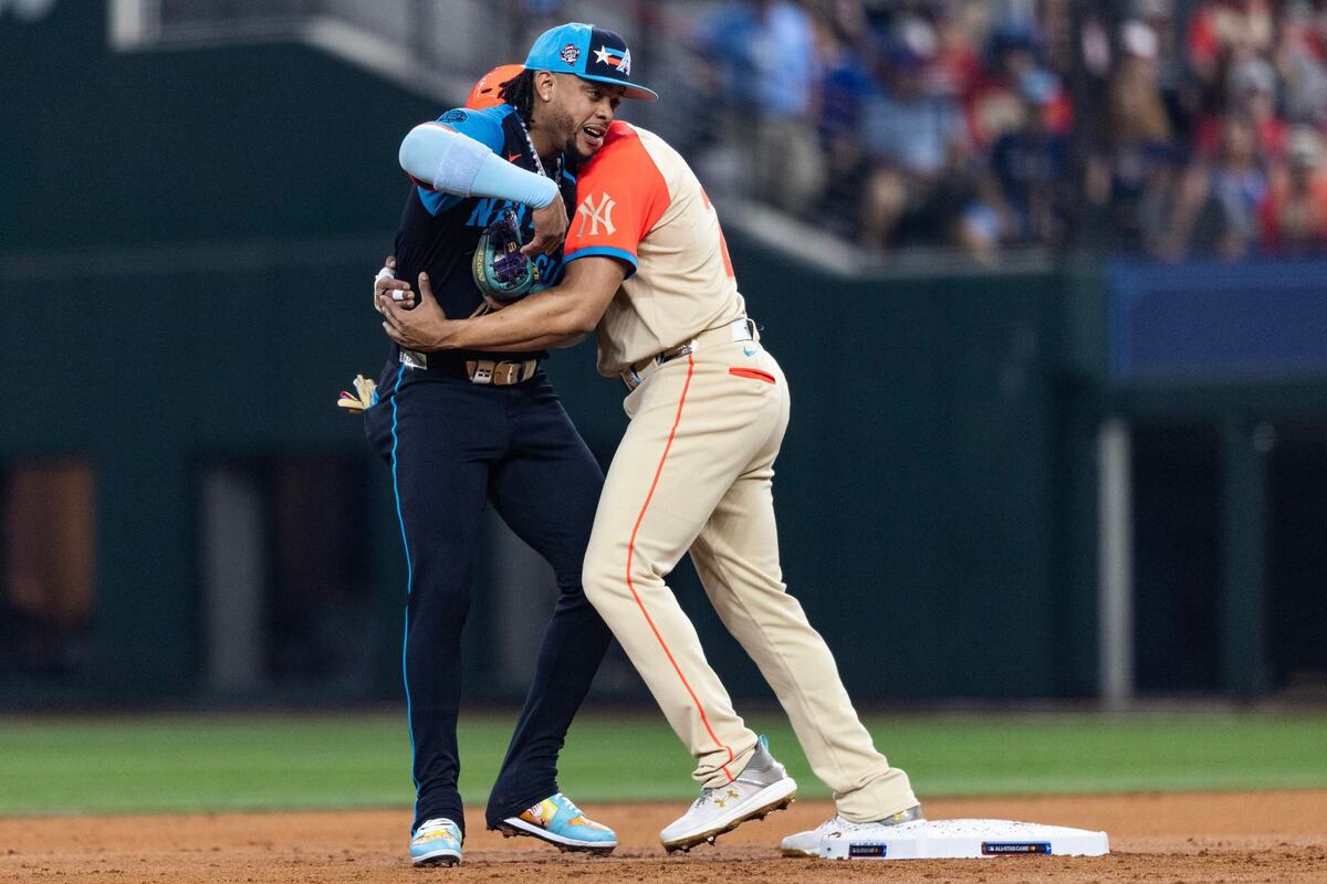 Arizona Diamondbacks infielder Ketel Marté and New York Yankees outfielder Juan Soto share a laugh at second base in the third inning of the 2024 MLB All Star Game at Globe Life Field in Arlington on Tuesday July 16, 2024.