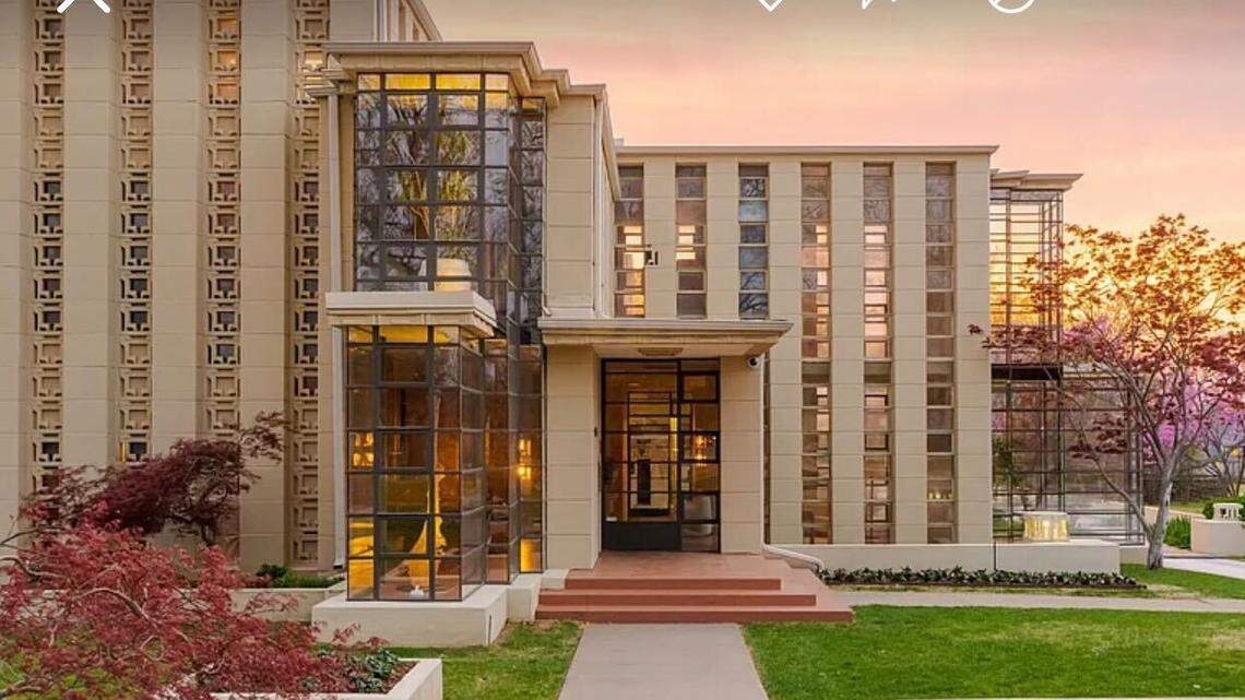 The exterior of the stunning house.