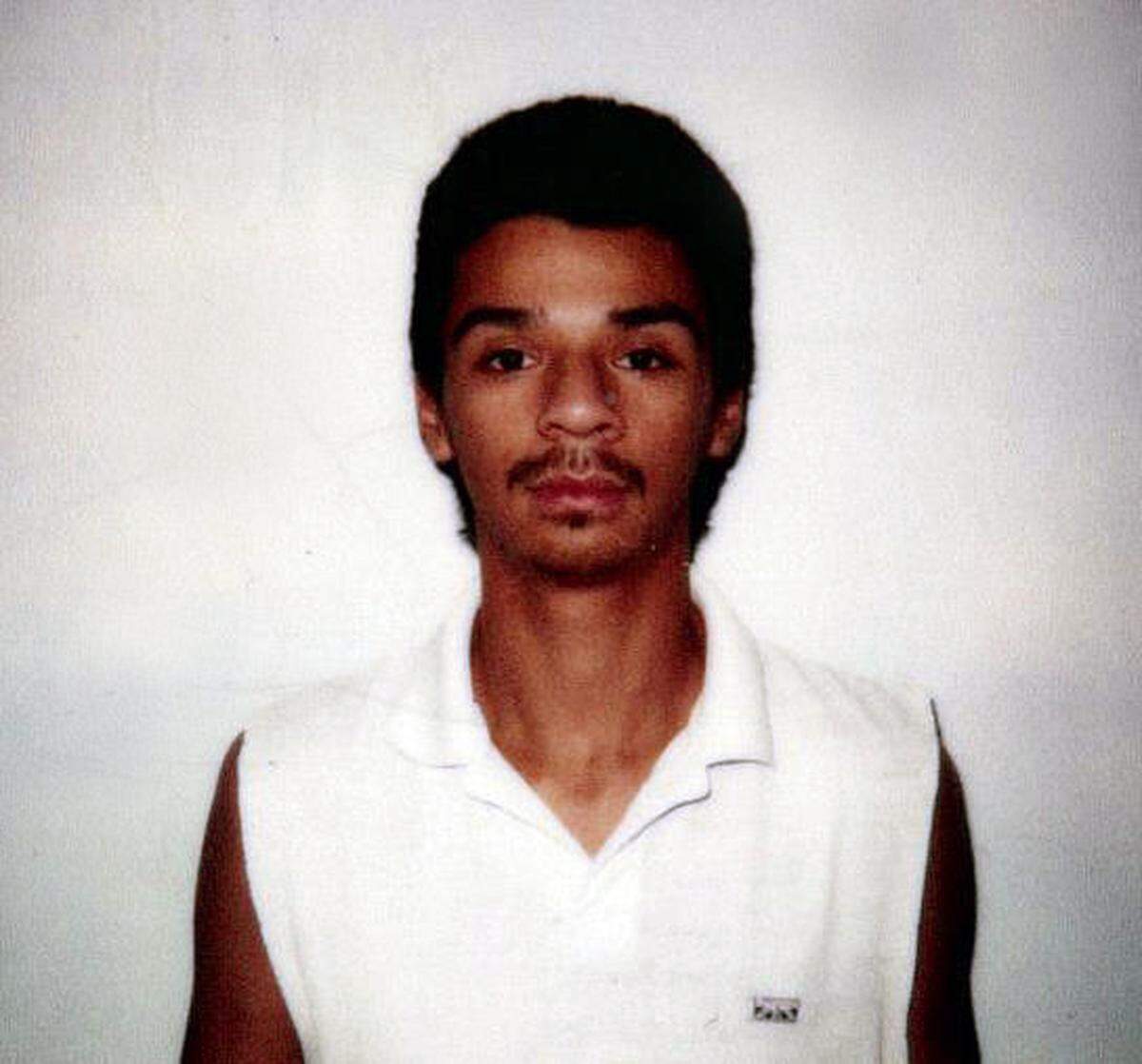Eduardo Castillo died from blunt force trauma in 1989.