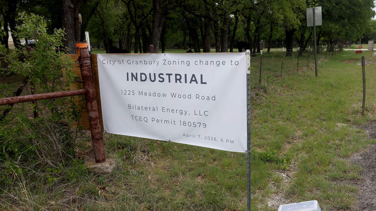 Data center dismay: 800 residents back petition to remove Granbury city officials