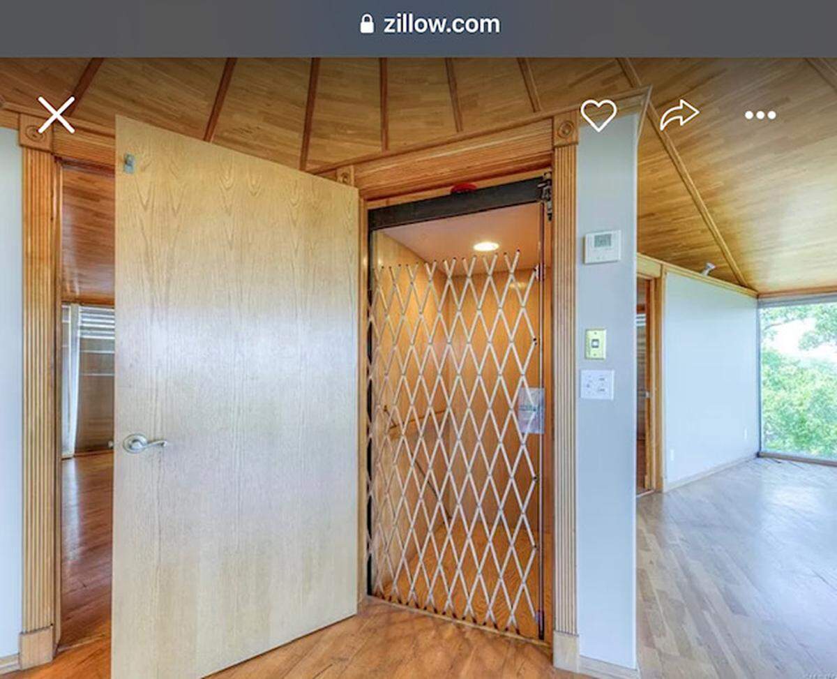 Elevator