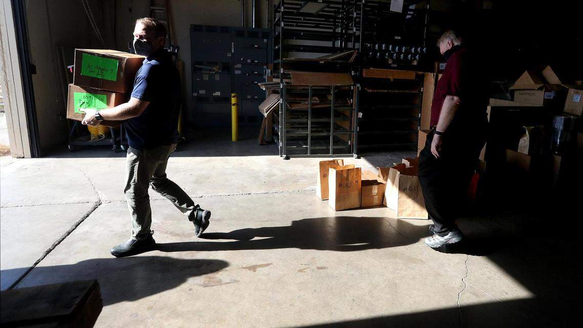 Lack of broadband hurts many low-income students. Fort Worth has a plan to help.