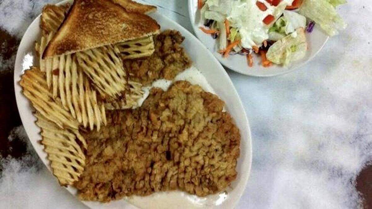 Chicken-fried steak with waffle fries at Jake & Dorothy’s Cafe.