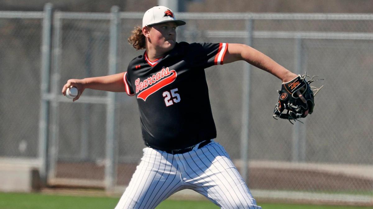 Aledo starting pitcher Carter Shands (25) throws in the top of the first inning during the Drew Medford Baseball Tournament at Aledo High School in Aledo, Texas, Saturday, Mar. 12, 2022. Aledo defeated Lake Ridge 5-3. (Special to the Star-Telegram Bob Booth)