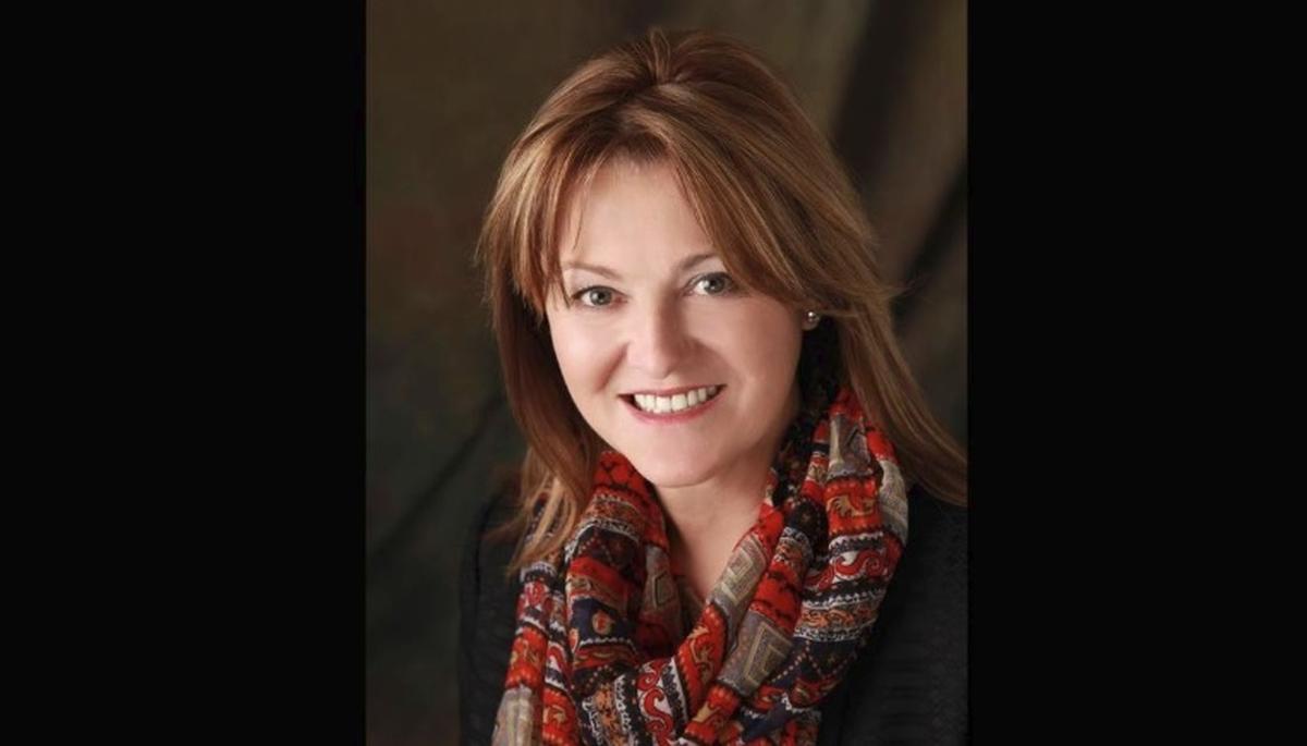 Grand Prairie ISD Superintendent Dr. Susan Simpson Hull died Monday from injuries in a weekend motorcycle accident in Arizona.