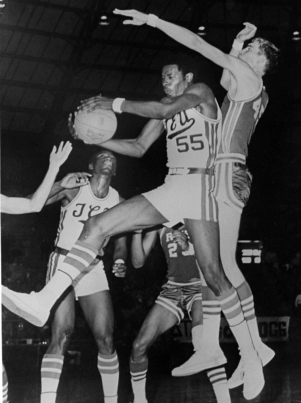 Former TCU great Eugene “Goo” Kennedy passed away early Tuesday.