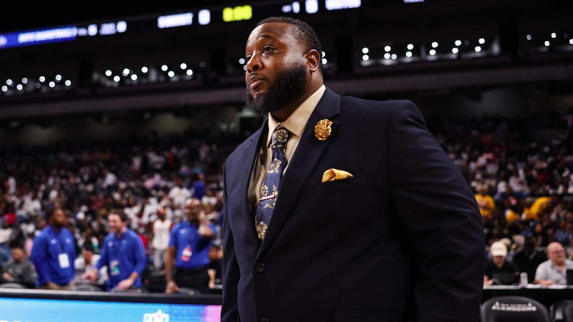 Introducing the Boys Basketball Coach of the Year: Summit’s Emund Prichett