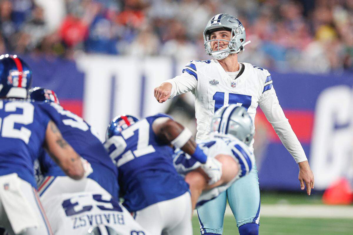 Sep 10, 2023; East Rutherford, New Jersey, USA; Dallas Cowboys place kicker Brandon Aubrey (17) looks up at his field goal during the first half against the New York Giants at MetLife Stadium. Mandatory Credit: Vincent Carchietta-USA TODAY Sports