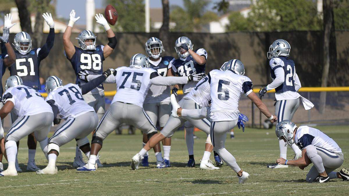 Cowboys kicker Dan Bailey and the special teams in action during the afternoon practice at training camp in Oxnard, Calif., on Thursday.