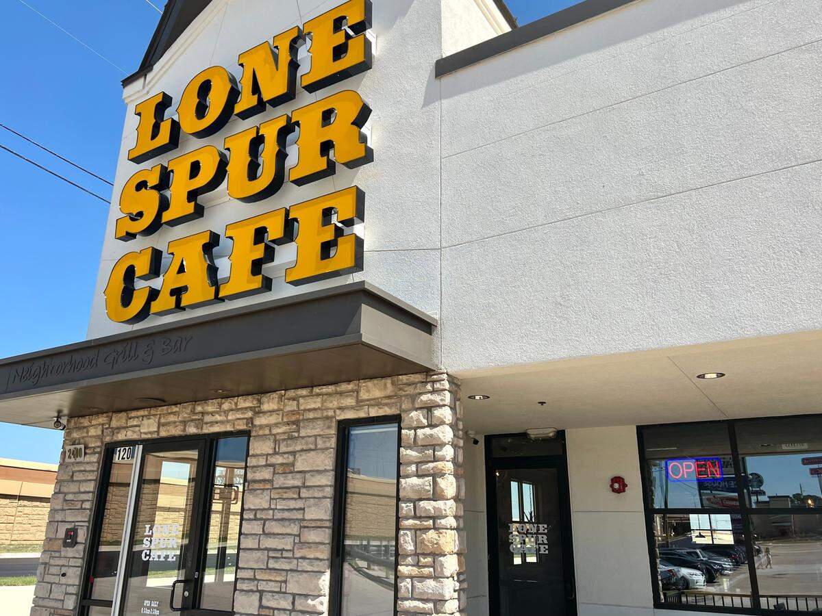 A Lone Spur Cafe in Bedford opened and closed in 2022.