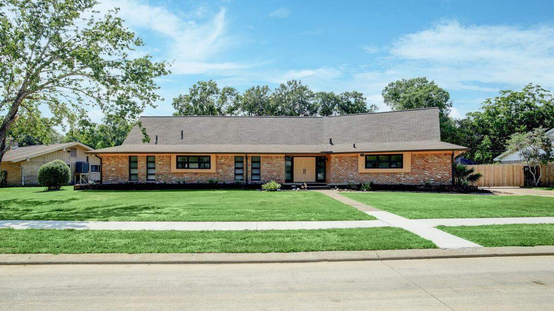 Neil Armstrong lived in this Texas house when he walked on the moon. It’s now for sale