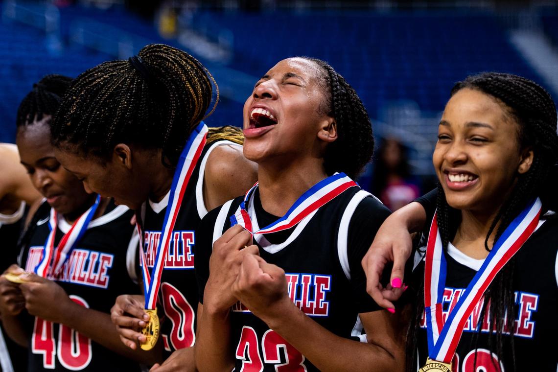 Nyah Wilson (33) celebrates winning the 6A State Championship game with her teamates at the Alamodome in San Antonio on March 7th, 2020. (Matt Smith: Special to the Star-Telegram).