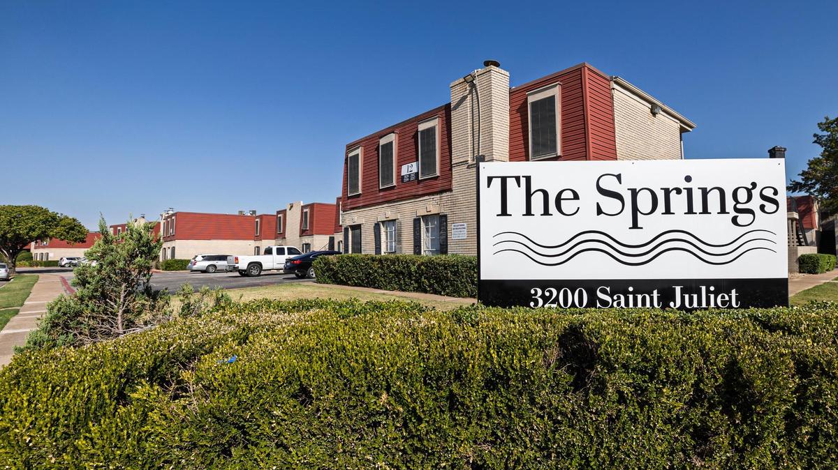 The northern portion of The Springs apartment complex on Saint Juliet Street in Fort Worth. The city’s public housing authority and a Dallas-based developer want to tear down the subsidized development and replace it with five-story, mixed-income apartment buildings.