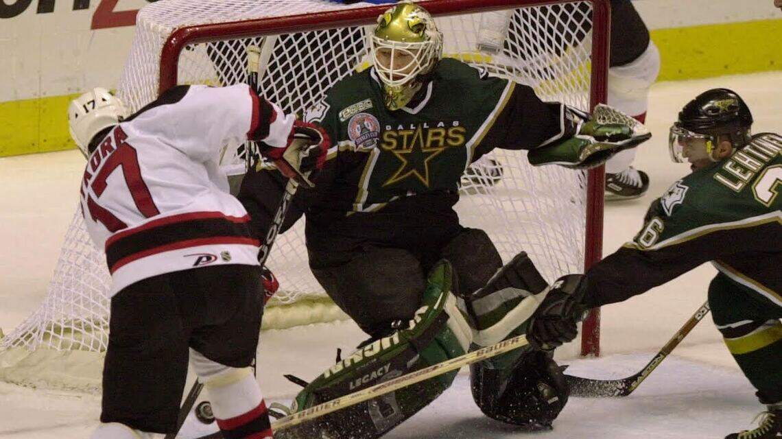 20 years ago, Dallas Stars’ goalie blamed a terrible Stanley Cup loss on cough syrup