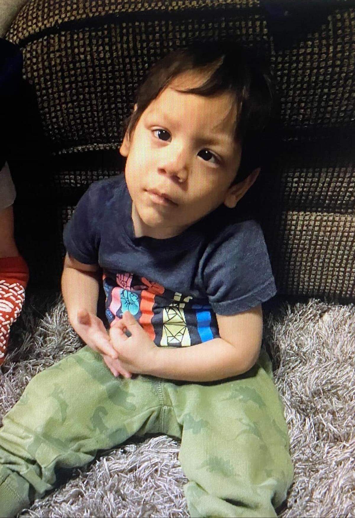 Police in Everman, Texas, are searching for any leads to help them find 6-year-old Noel Rodriguez-Alvarez, who hasn’t been seen since fall 2022 and is presumed dead.