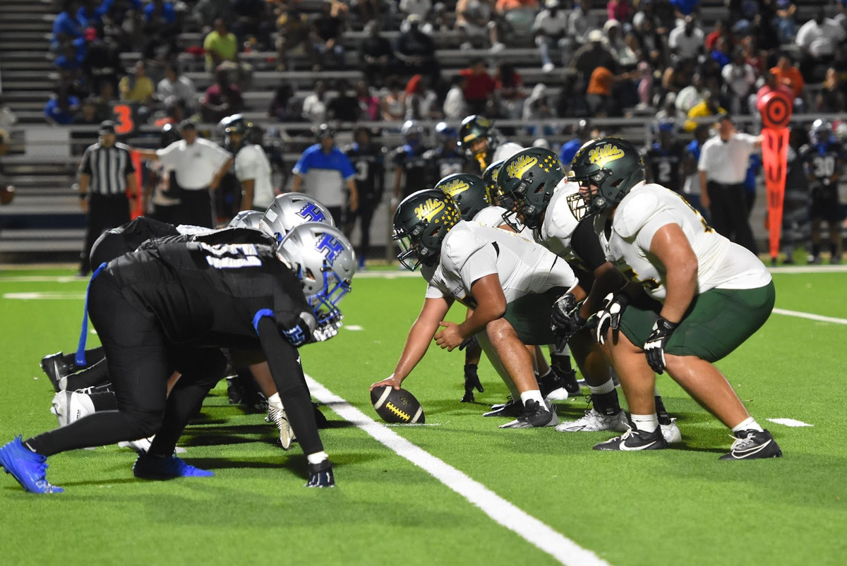 Western Hills faces off against Eastern Hills during a high school football game at Scarborough-Handley Field in Fort Worth, Texas, Friday, September 26, 2025. Eastern Hills won 34-28.