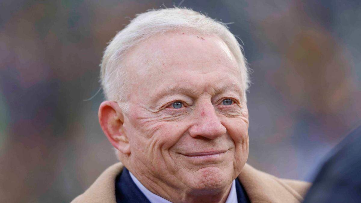 Dallas Cowboys owner Jerry Jones before an NFL football game Sunday, Nov. 13, 2022, in Green Bay, Wis. (AP Photo/Jeffrey Phelps)