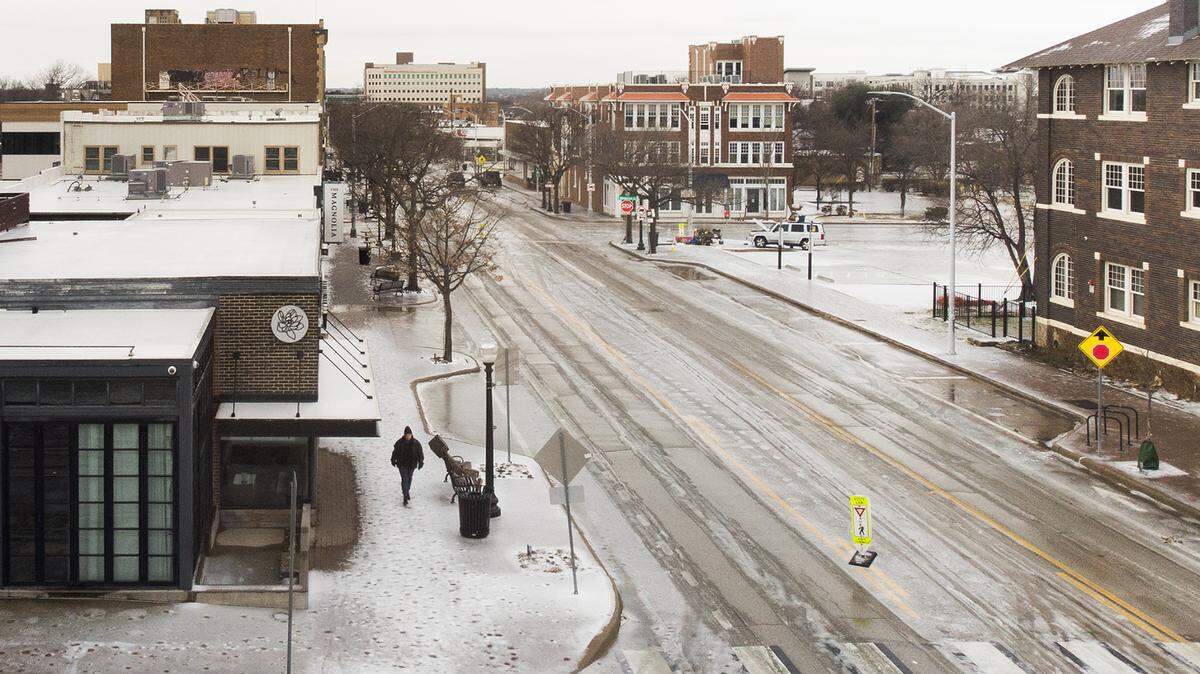 When will North Texas get out of this freeze? Here’s what the weekend’s forecast tells us