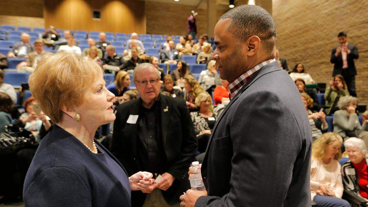 Fort Worth Representatives Kay Granger and Marc Veasey talk at the Hands on Peace Event February 2016. The two face off against primary challengers in 2022.