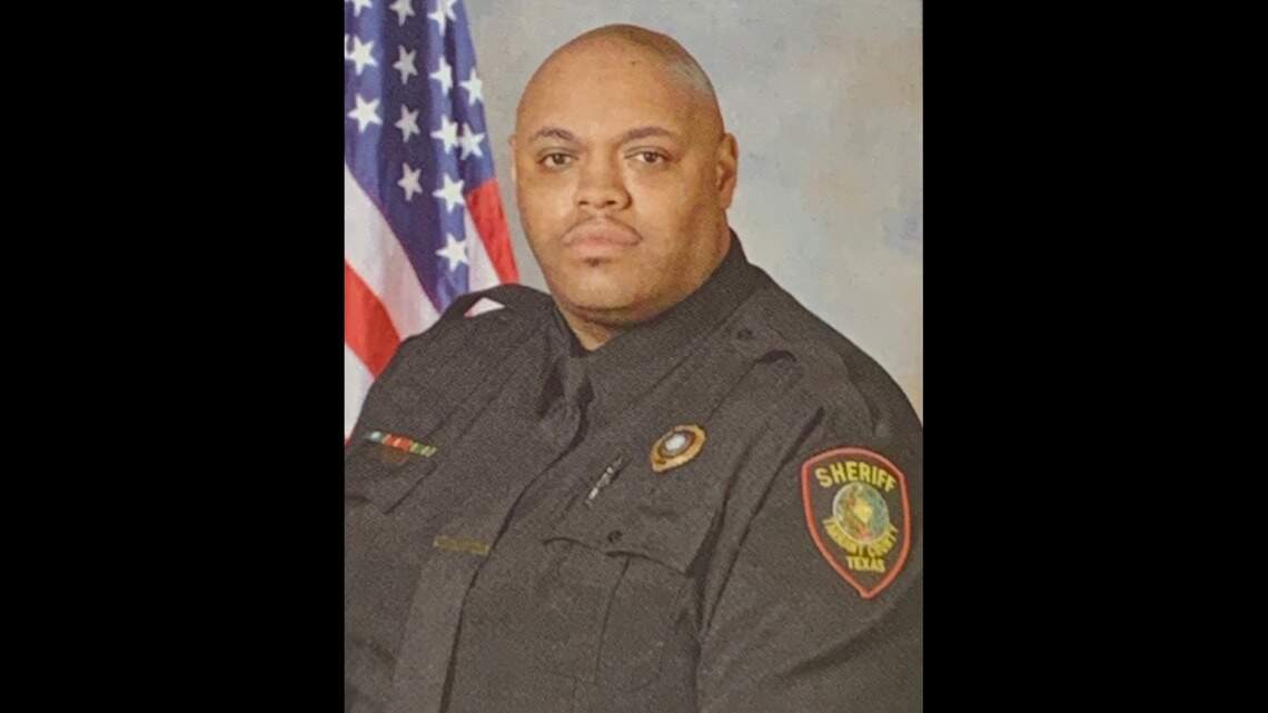 Tarrant County corporal dies of COVID-19, sheriff says