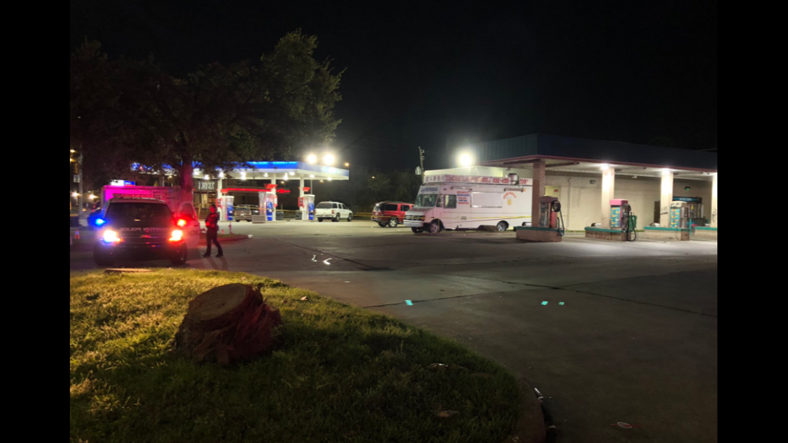 A father and son were robbed and shot at a car wash in Houston, Texas.