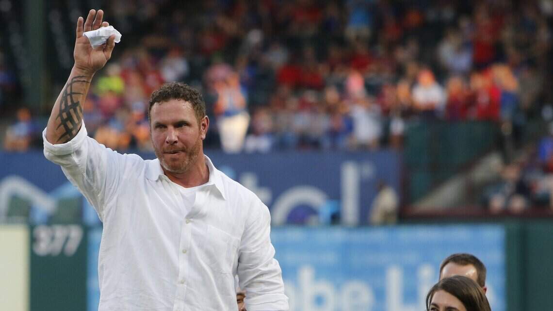 Texas Rangers Hall of Famer Josh Hamilton indicted on charge of injury to a child