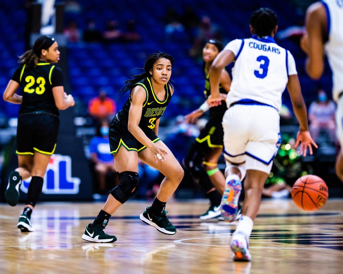 Kayla Glover (DeSoto) guards Rori Harmon during the 6A state final between DeSoto and Cypress Creek at the Alamodome in San Antonio Texas, on March 11, 2021. DeSoto went on to win 53-37. (Photo by Matt Smith. Special to the Star-Telegram).
