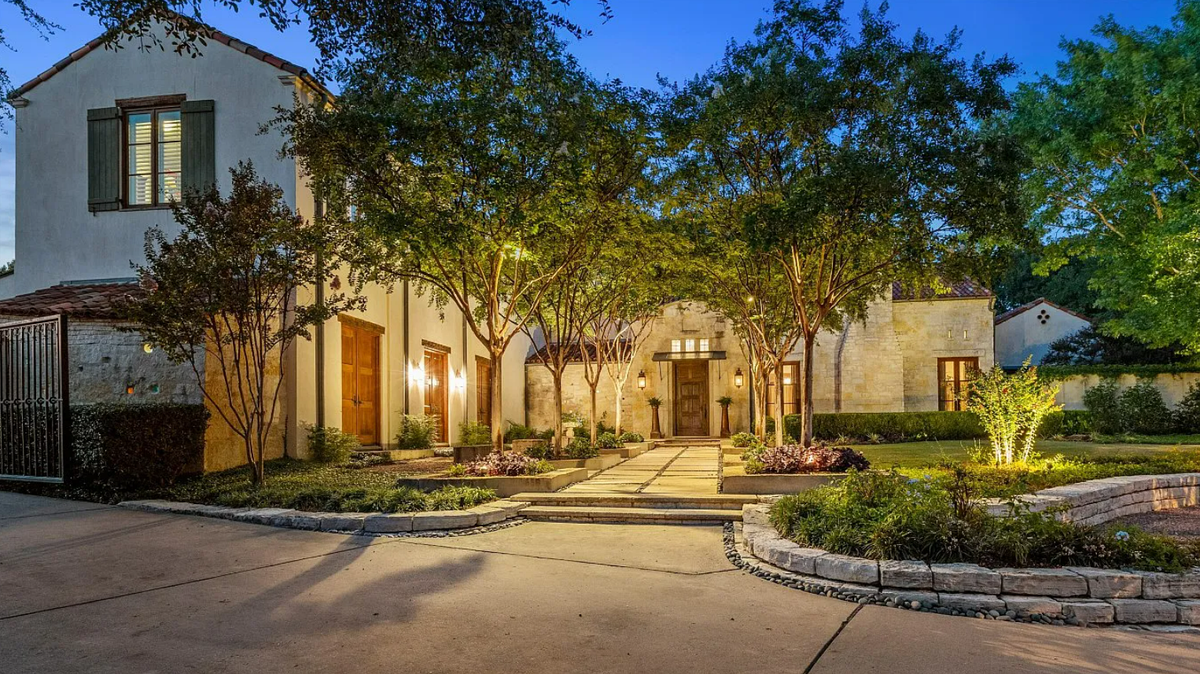 This Mira Vista estate is the most expensive home on the market in Fort Worth.