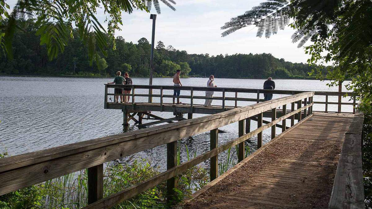 6 autumn driving destinations within 3 hours of Fort Worth. Here’s what to expect