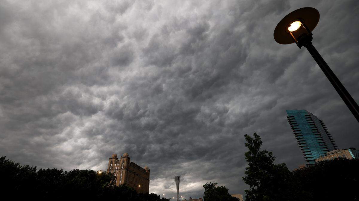 Storm clouds roll into downtown Fort Worth on Tuesday, May 28, 2024.