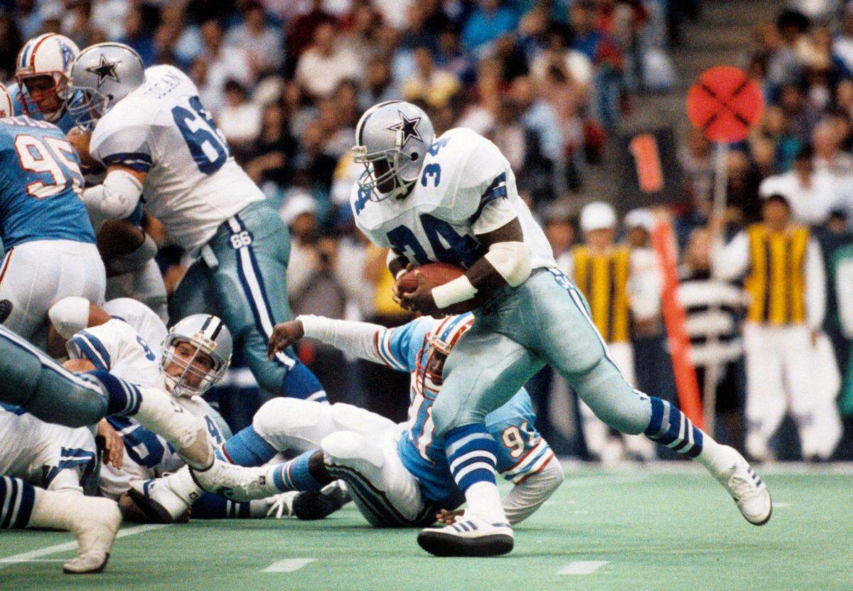 Cowboys fans certainly remember hte date of Oct. 12, 1989, when Dallas traded Herschel Walker to Minnesota for a bounty of players and draft picks.
