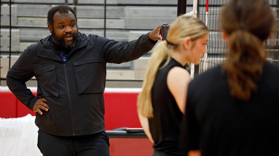 Colleyville Heritage head volleyball coach Josh McKinney instructs the team during the Panthers volleyball practice for the state semifinals at Colleyville Heritage High School in Colleyville, Texas, Wednesday, Nov. 15, 2023.