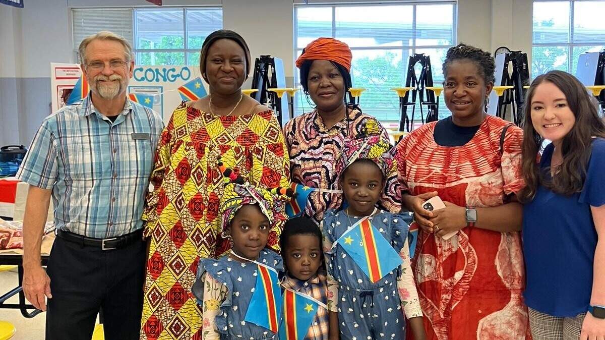 Ronnie Horton (far left) and Megan Guynes (far right), from the Saginaw Public Library’s Adult Education Service department, met with a group of ladies from Nigeria, sampling their traditional foods and discussing customs and culture. Events such as this are part of why Saginaw is among 20 cities nationwide nominated for the prestigious All-America City Award.