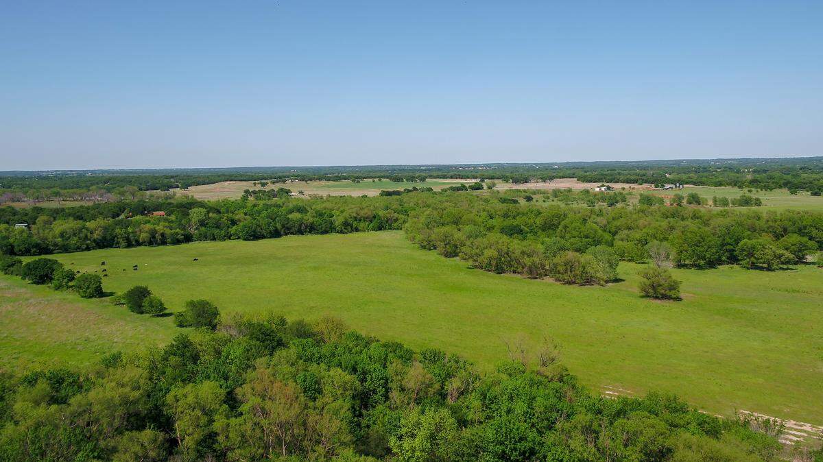 The Ranches at Rolling Hills’ grand opening land sale is Saturday, August 10.