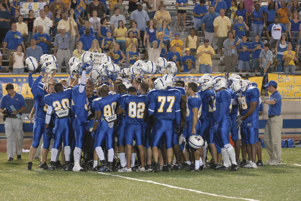 FRIDAY NIGHT LIGHTS -- "Homecoming" Episode 107 -- Aired 11/14/06 -- Pictured: Dillon Panthers -- Photo by: Van Redin/NBCU Photo Bank