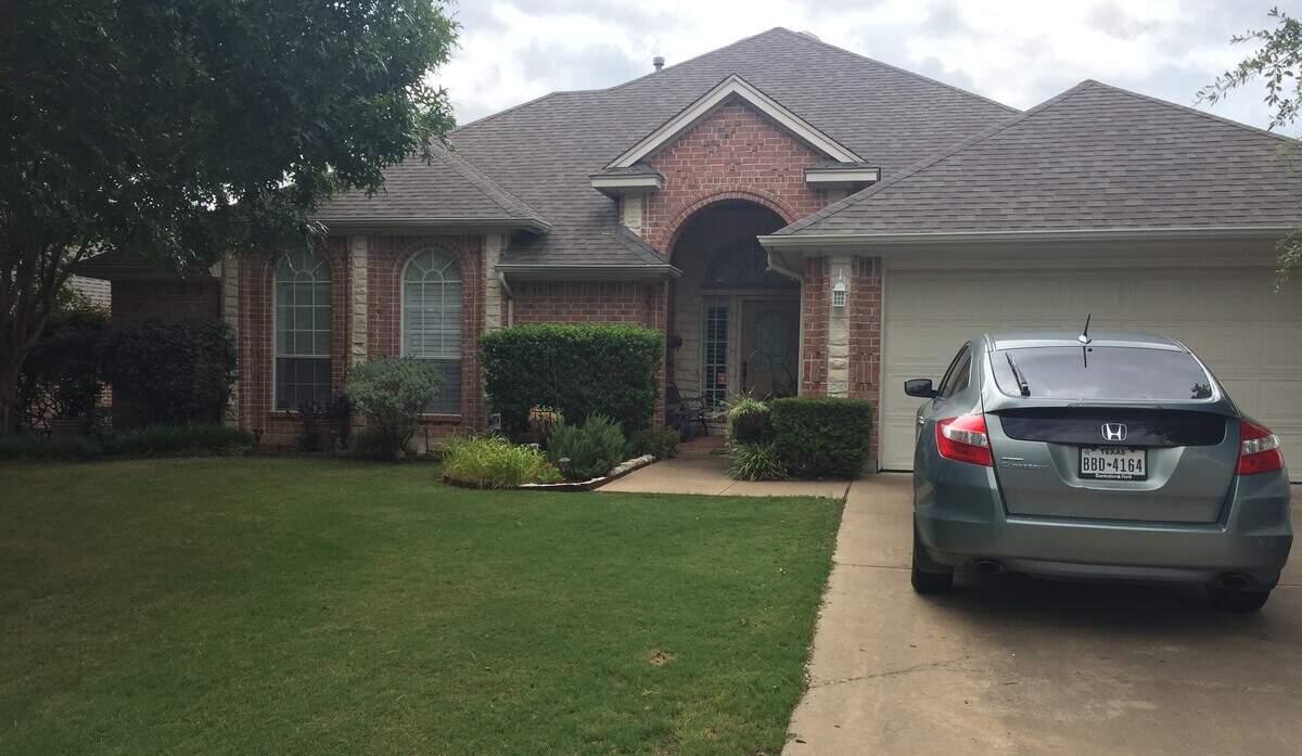 Robbin Hallford's Mansfield home.