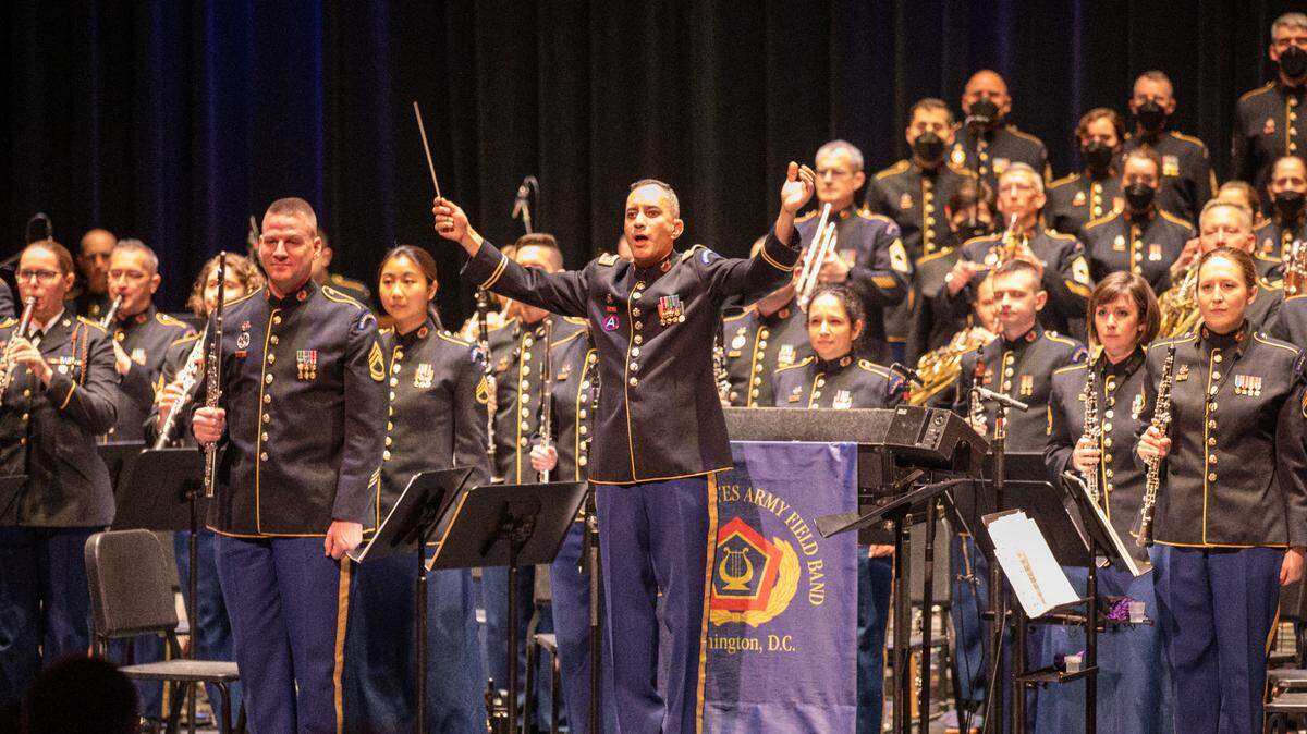 The Army Field Band and Soldiers’ Chorus will play five shows in North Texas beginning Friday in Denton and finishing Tuesday at Bass Hall in Fort Worth.