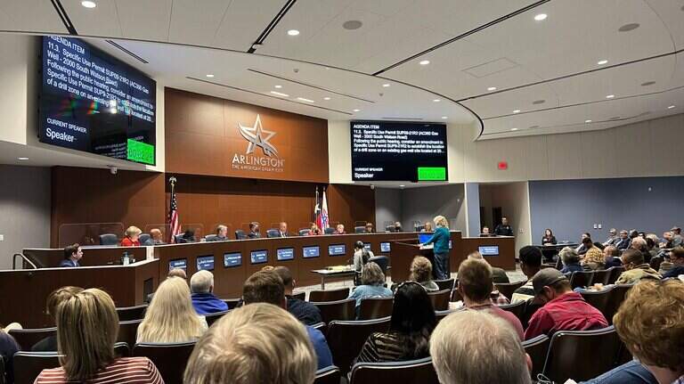 Arlington council OKs new natural gas drilling near daycare. ‘This may not be over’