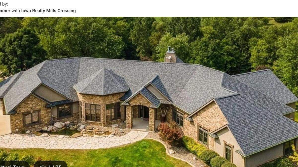The exterior is easy on the eyes.
