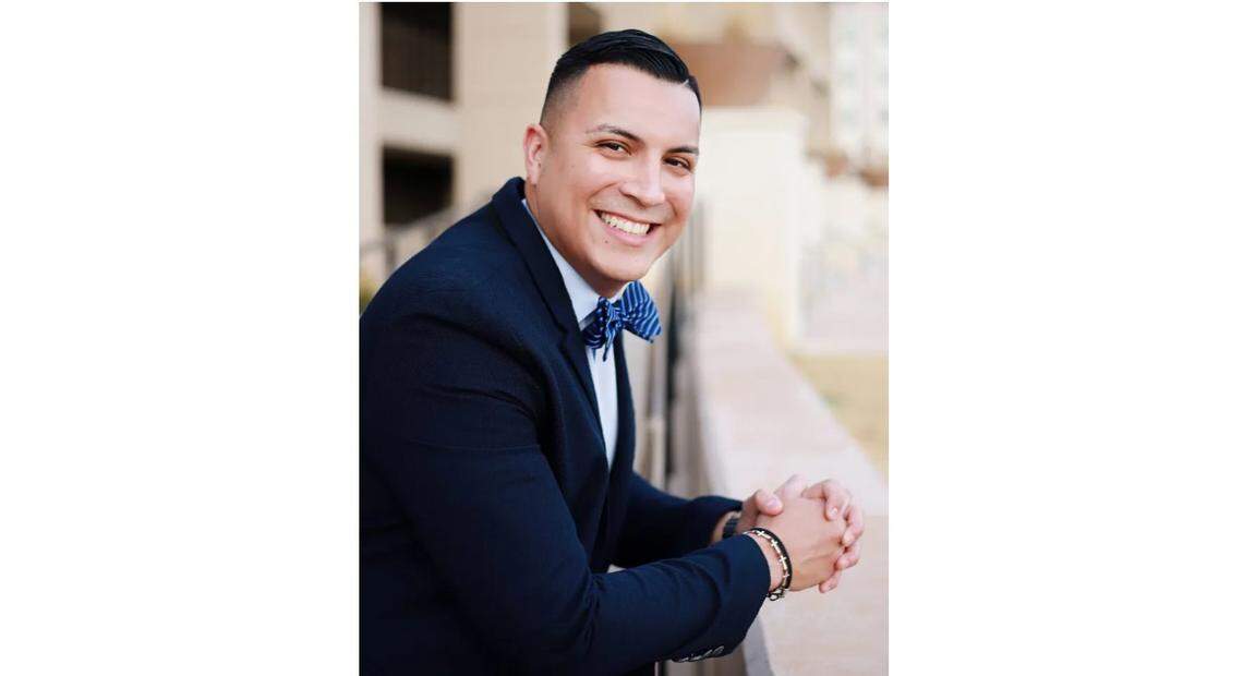 Albert Parra, candidate for Arlington City Council District 6