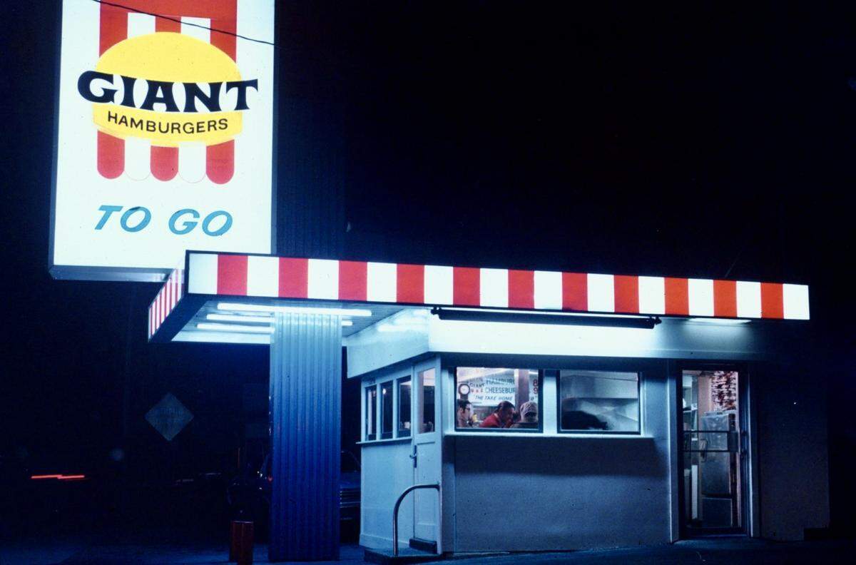The original Nation’s Giant Hamburgers at the corner of San Pablo Avenue and San Pablo Dam Road in San Pablo, Calif. shown in an archival image from the 1960s.